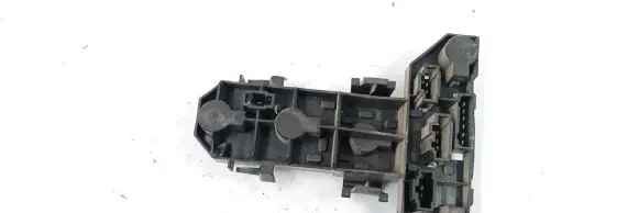 Volkswagen Golf IV Tail light bulb cover holder 1J6945257