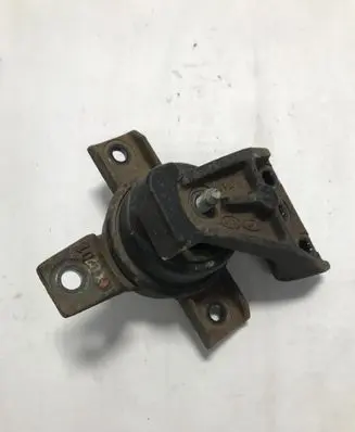KIA Sorento Engine mount vacuum valve 
