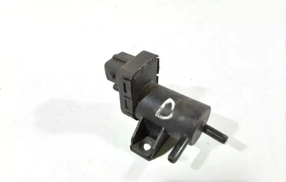 Mitsubishi Space Star Turbo solenoid valve 7700113709