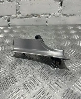 Mercedes-Benz C W205 Radio/GPS head unit trim A2056800871