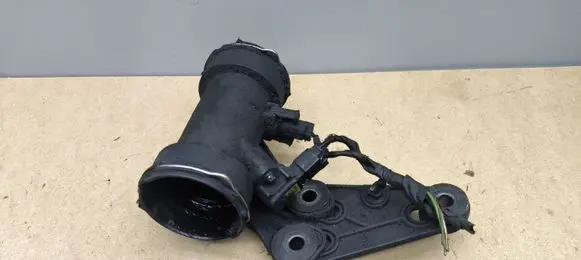 Mercedes-Benz CLK A209 C209 Intercooler hose/pipe A2035200095