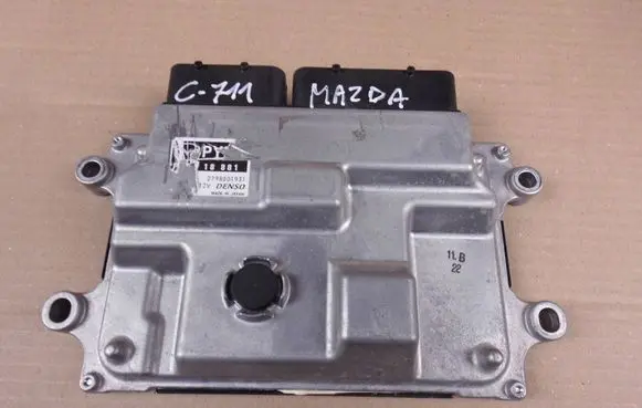 Mazda CX-3 Engine control unit/module PYFB18881