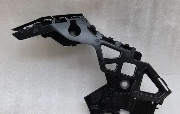 Volkswagen Golf VIII Front bumper mounting bracket 5H0807050D
