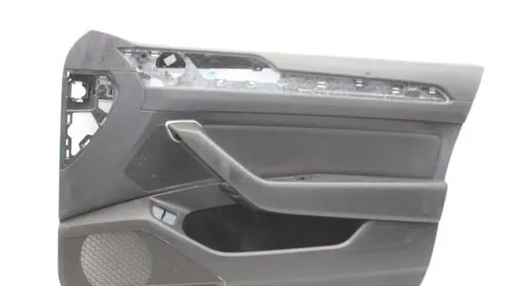 Volkswagen PASSAT B8 Front door card panel trim