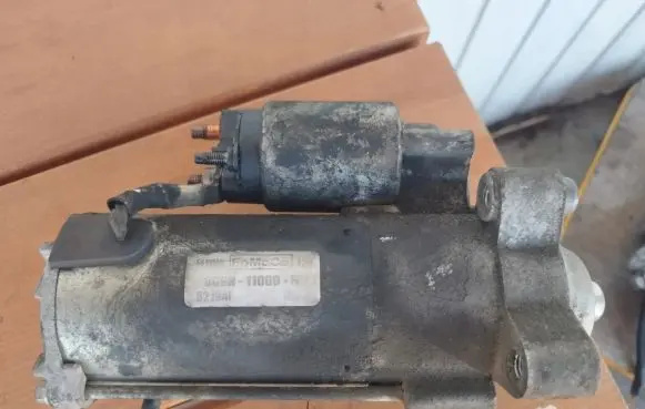 Ford Kuga I Starter motor 6G9N11000FA