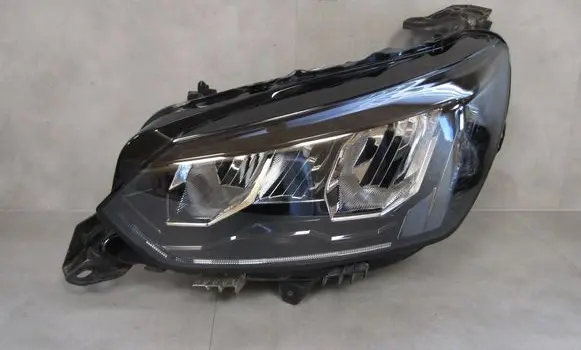 Peugeot 2008 II Headlight/headlamp 9833036380 73313327 733133277E86