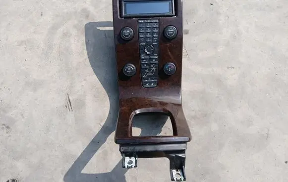 Volvo V50 Head unit multimedia control 30679647