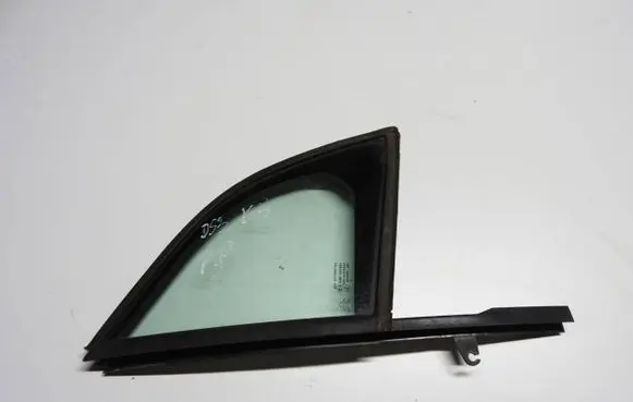 Citroen DS3 Front door vent window glass four-door 9683654780 43R007951 DOT24M19AS2