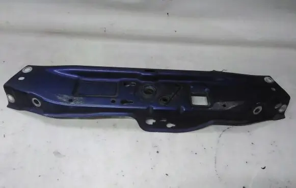 Opel Astra H Top upper radiator support slam panel