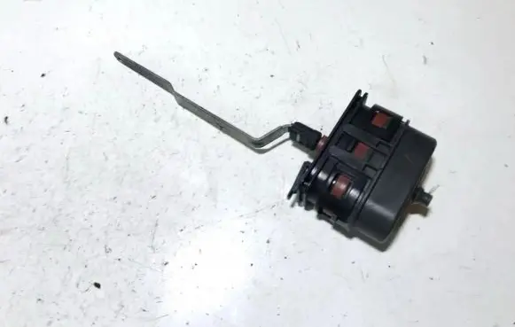 Mercedes-Benz C W202 Central locking vacuum pump 