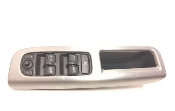 Volvo S40 Front door window switch trim 8663815