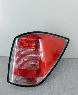Opel Astra H Rear/tail lights 41720213223674