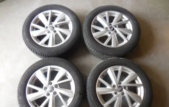 Audi Q2 - R17 alloy rim 81A601025C