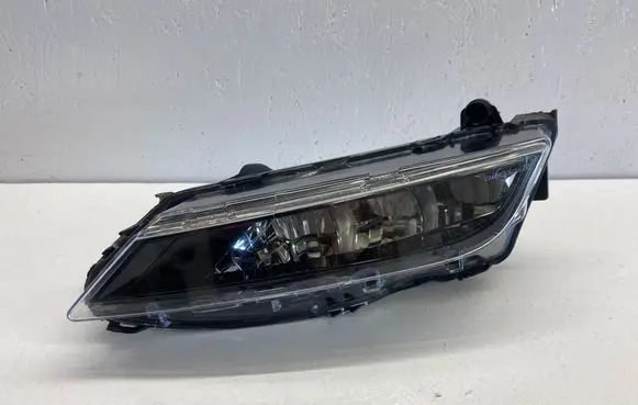 Seat Ateca Front fog light 5F0941702D 1ND01299604 1ND2211