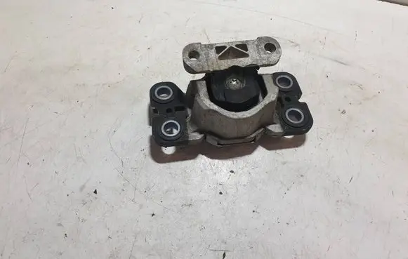 Volvo S80 Engine mount bracket HL8090A03