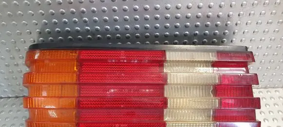Mercedes-Benz S W126 Rear/tail lights 126820