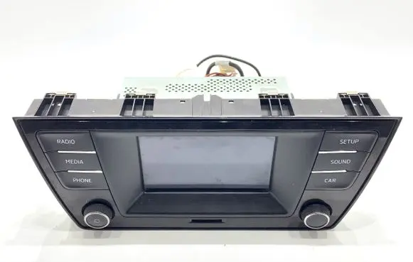 Skoda Fabia Mk3 (NJ) Radio/CD/DVD/GPS head unit 6V0035871D