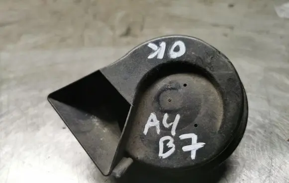 Audi A4 S4 B7 8E 8H Horn signal