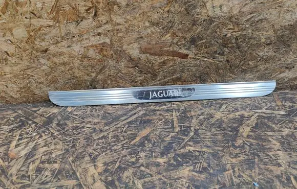 Jaguar XJS Front sill trim cover XR835413208BA