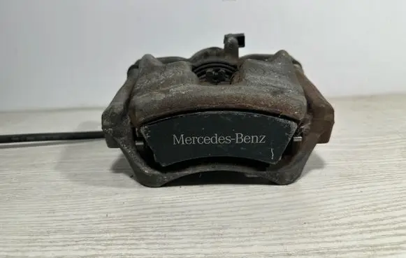 Mercedes-Benz CLA C117 X117 W117 Front brake caliper A24640