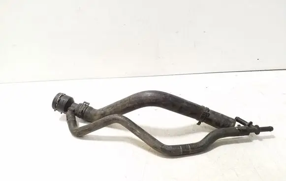 Volkswagen Golf Plus Engine coolant pipe/hose 