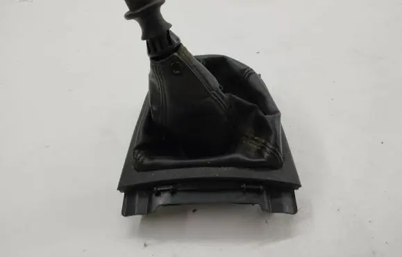 Peugeot 4007 Gear lever shifter trim leather/knob 8015a009zz