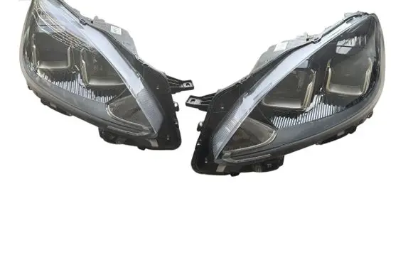 Ford Kuga III Headlight/headlamp LV4B13E015CD LV4B13E014CD