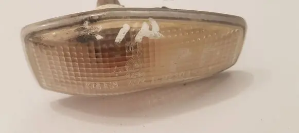 KIA Sorento Front fender indicator light 923043B1