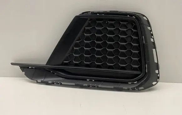 Audi A1 Front bumper lower grill 82A807681E