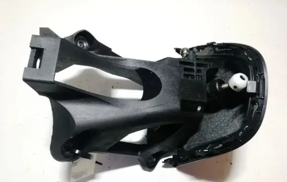 Toyota Auris 150 Gear shifter/selector 112102102