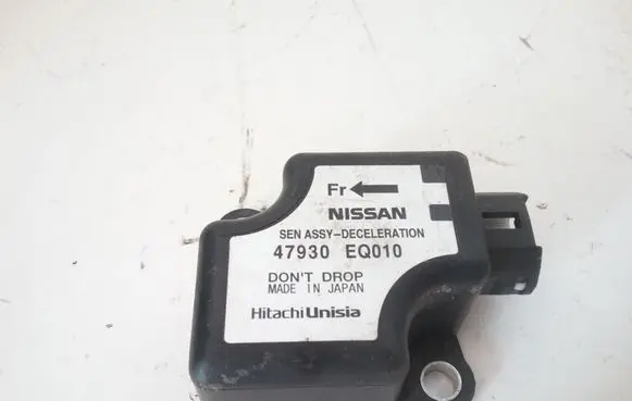Nissan X-Trail T30 ESP acceleration yaw rate sensor 47930EQ010