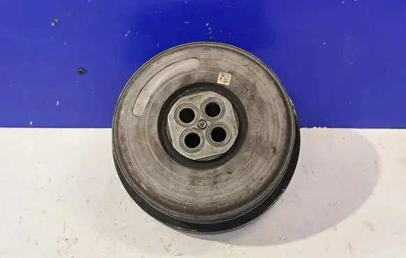 Mercedes-Benz E W212 Crankshaft pulley A6510351712