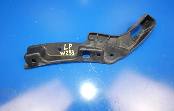 Mercedes-Benz GLC X253 C253 Front bumper mounting bracket A2538857700 LX253AMG 16205