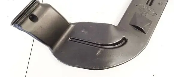 Ford Focus Cabin air duct channel AM51R01907AA