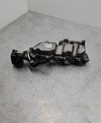Mercedes-Benz B W245 Intake manifold A6400901037 70002922 0517900075
