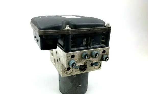 BMW 5 F10 F11 ABS Pump 6851374 6851376