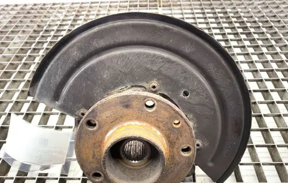 Dacia Duster II Front wheel hub spindle knuckle