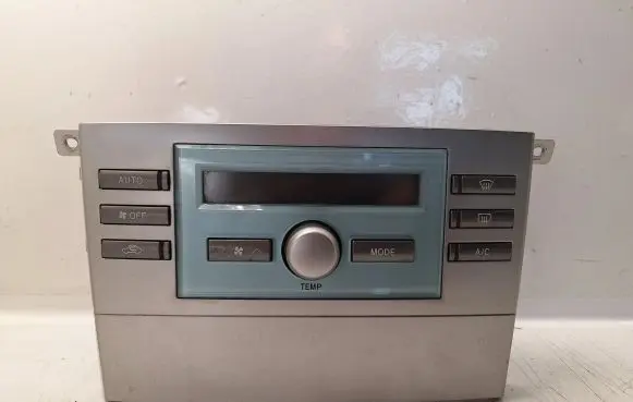 Toyota Corolla Verso AR10 Climate control unit 559020F010 559020F010C