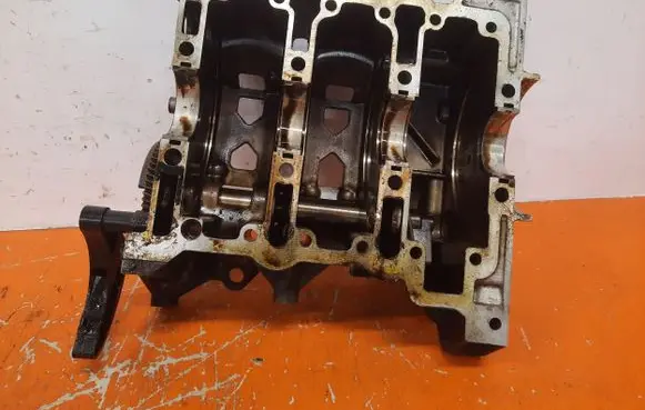 Volkswagen Fox Engine block 03D103166H