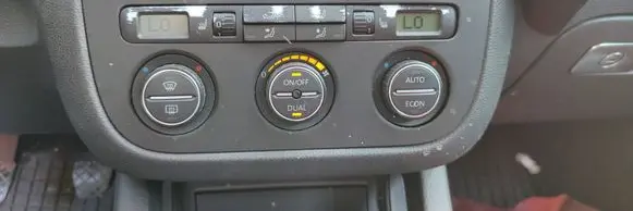 Volkswagen Golf V Climate control/heater control trim 4510