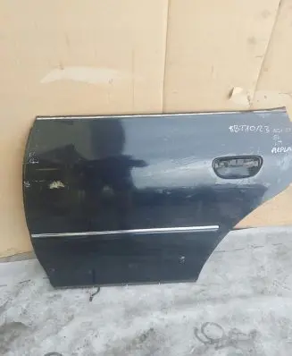 Audi A3 S3 8L Rear door