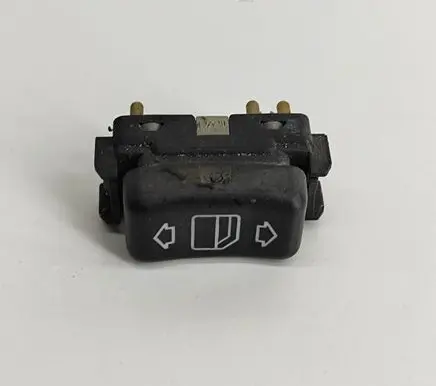 Mercedes-Benz S W140 Electric window control switch A1408202210