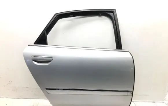 Audi A8 S8 D3 4E Rear door