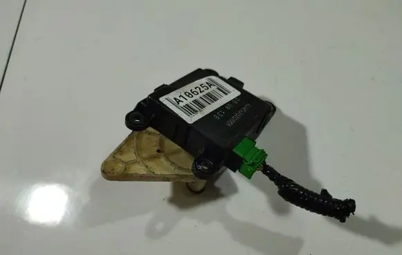 Honda FR-V Air flap motor/actuator A24850A5701001