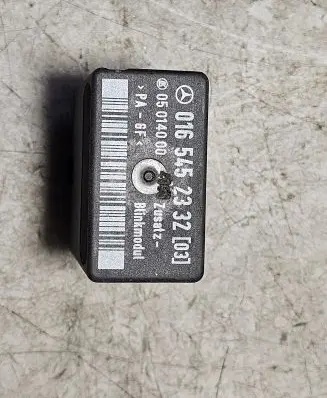 Mercedes-Benz Sprinter W901 W902 W903 W904 Other relay 0165452332