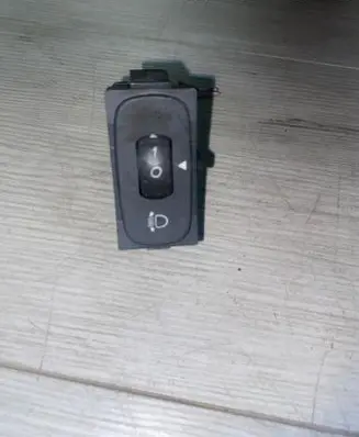 Renault Laguna I Headlight level height control switch 8200002439