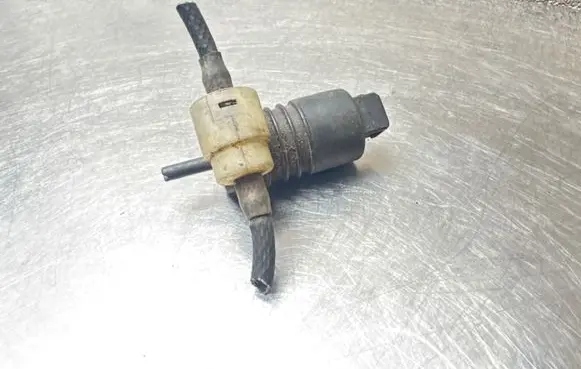 Opel Astra G Windscreen/windshield washer pump