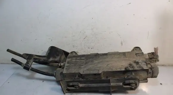 Renault Megane II Hand brake/parking brake motor 044-224-103