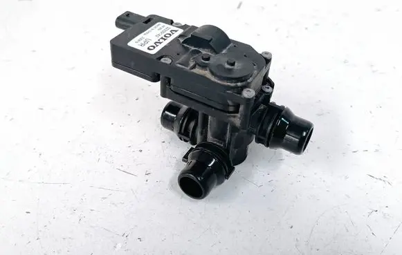Volvo XC40 Electric auxiliary coolant/water pump 32339142