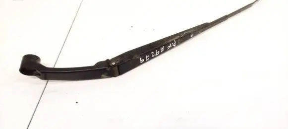 Mitsubishi ASX Front wiper blade arm